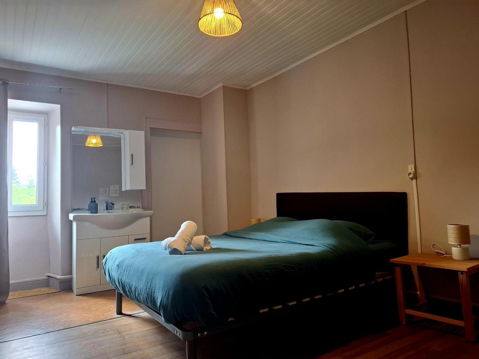 Hotel Chez Baratier Laviolle Zimmer foto